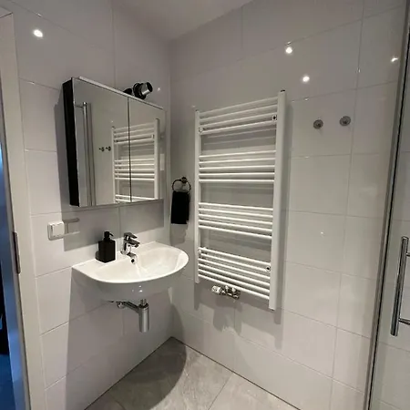 Ferienvilla 10 Minuten Vom بيت للعطل