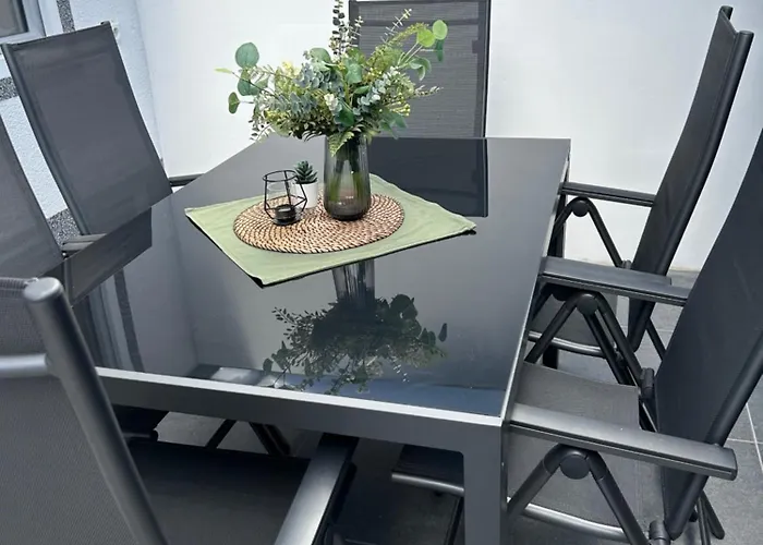 Semesterbostad Ferienvilla 10 Minuten Vom *